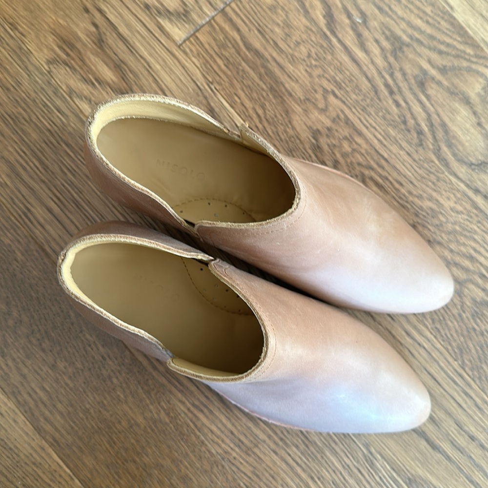 Nisolo Everyday Ankle Boots - Picture 4 of 6